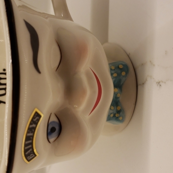 white Baileys mug cup wink bow tie 'yum' 4"diam x 3"h. - Picture 2 of 9